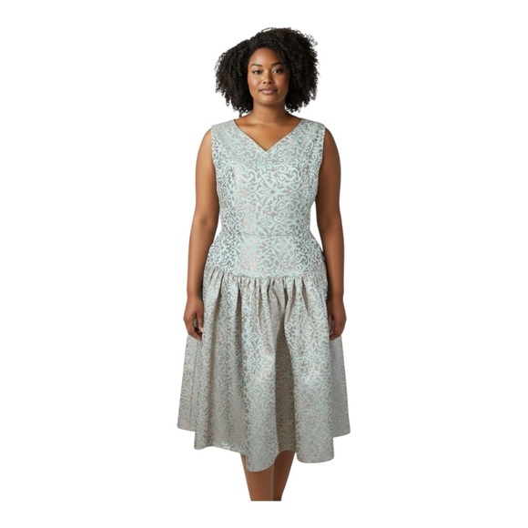 Queen of Heartz Dresses & Skirts - Queen of Heartz by Letty Tennant Metallic Retro Inspired Party Dress